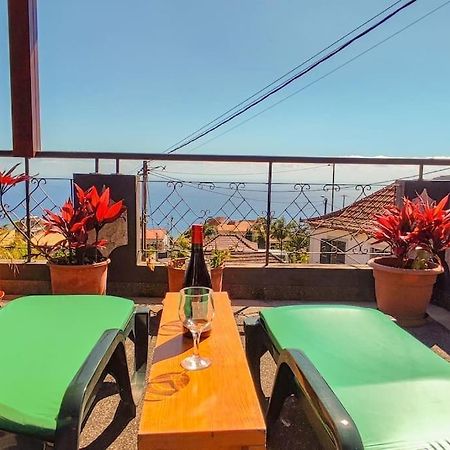 The Funny And Relax Apartment With Terrace & View Arco da Calheta  Extérieur photo